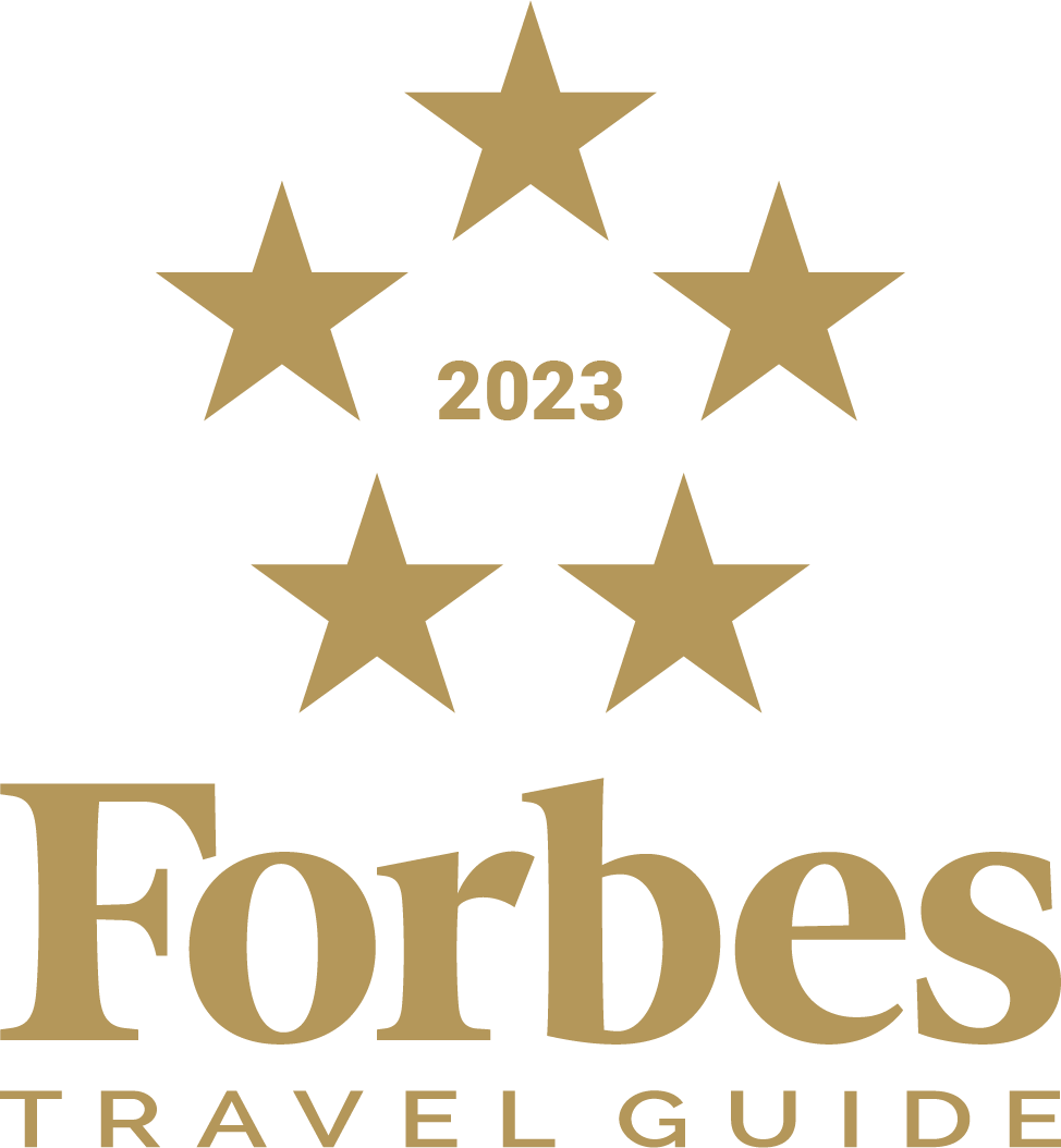 2015 - 2023 年《富比士旅遊指南》 - 五星餐廳