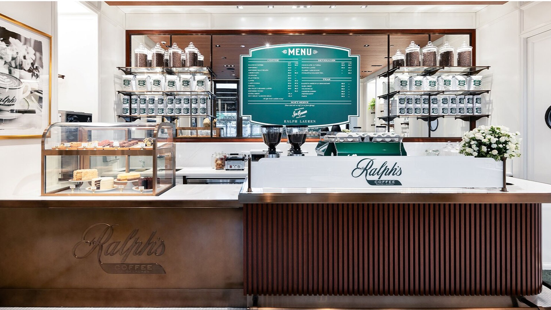 싱가포르의 복합 리조트인 마리나 베이 샌즈에 자리한 카페, Ralph's Coffee