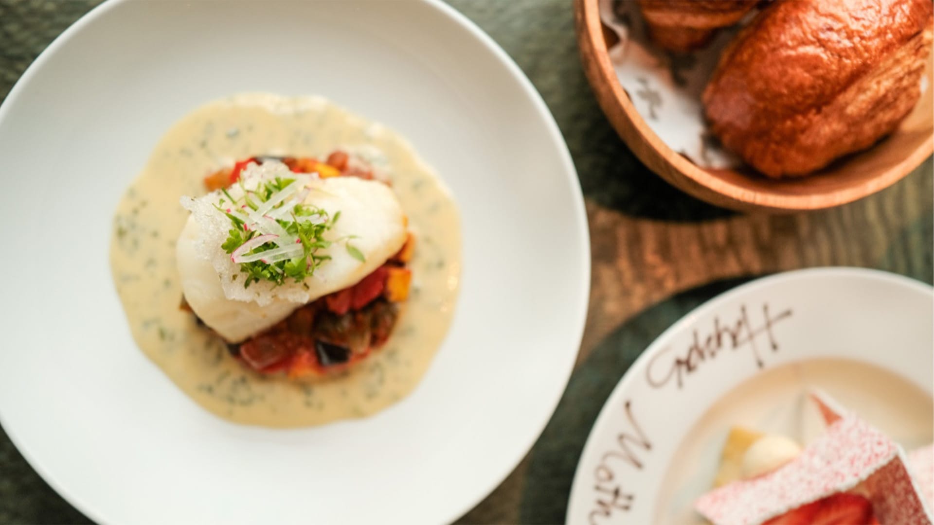 Maison Boulud의 2026년 어머니날 전용 브런치 메뉴가 선보이는 프랑스 요리