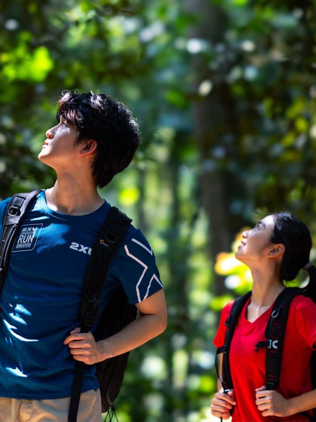 지속 가능성을 옹호하는 마리나 베이 샌즈 직원들