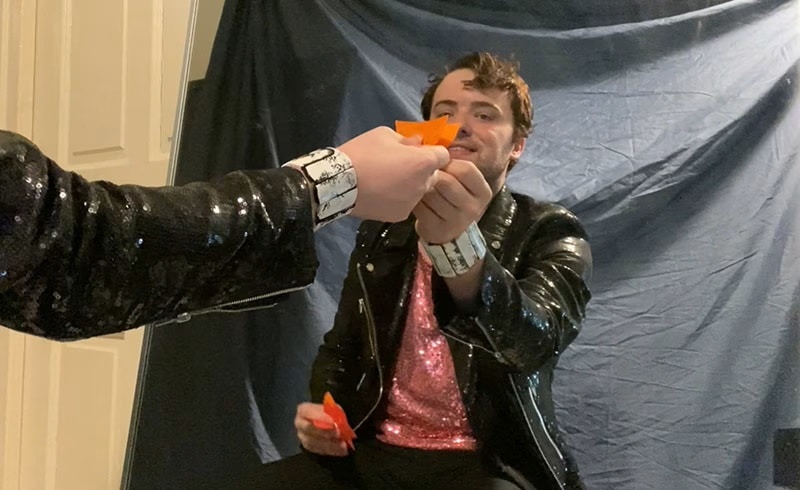 Make Your Own: Mood Mirror! 