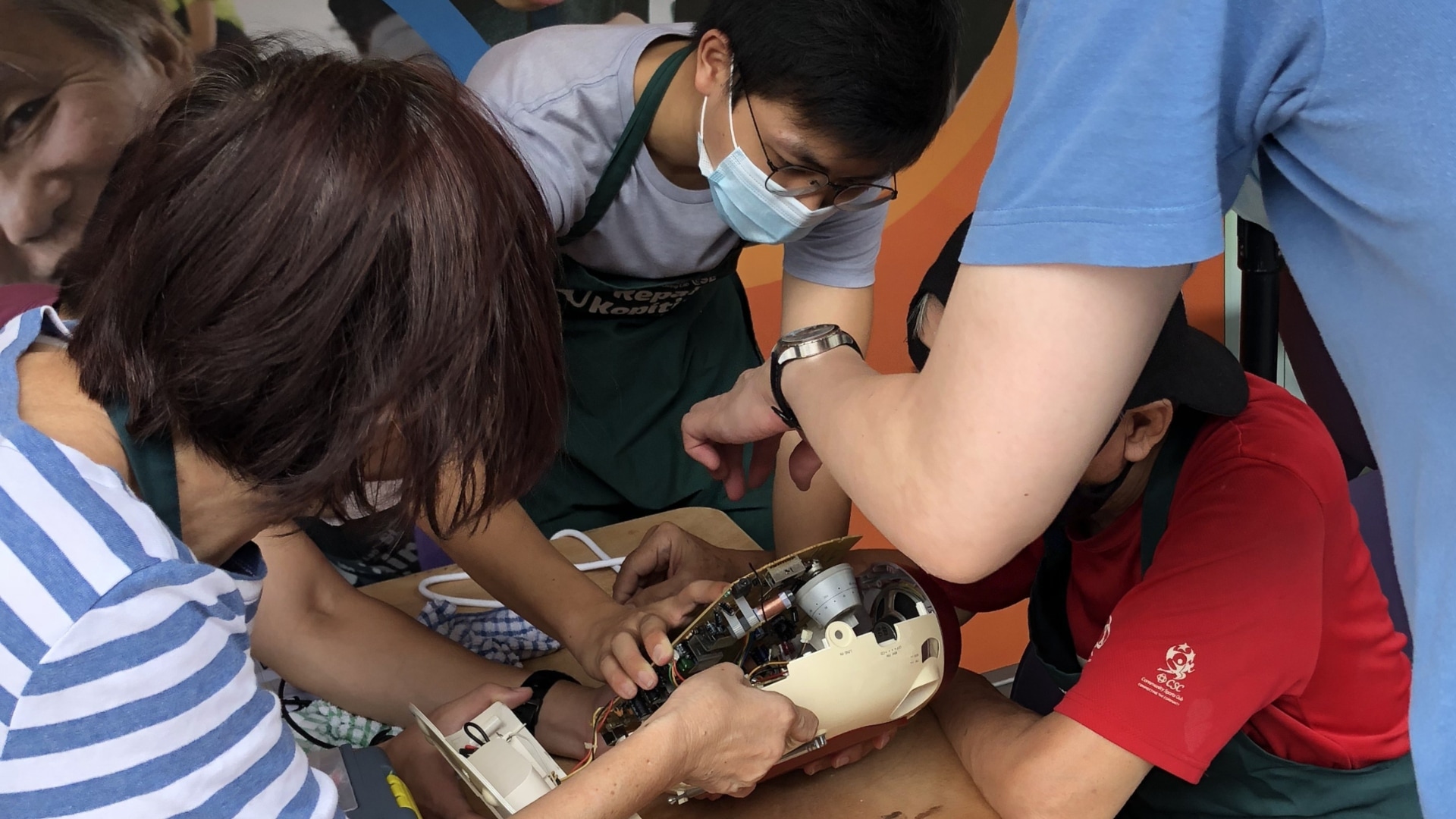 Repair Clinic with Repair Kopitiam