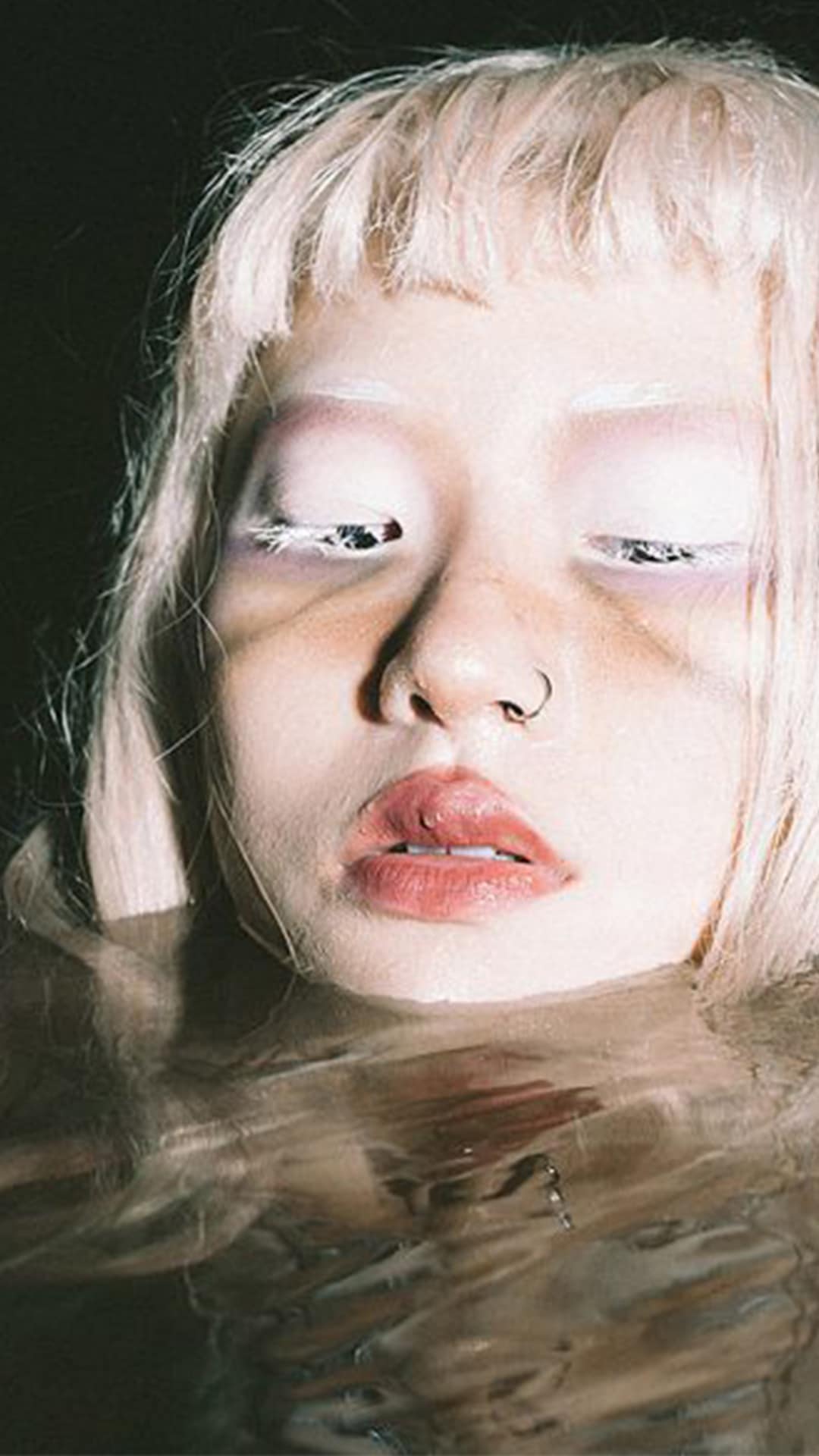  yeule's Oculus Mixtape