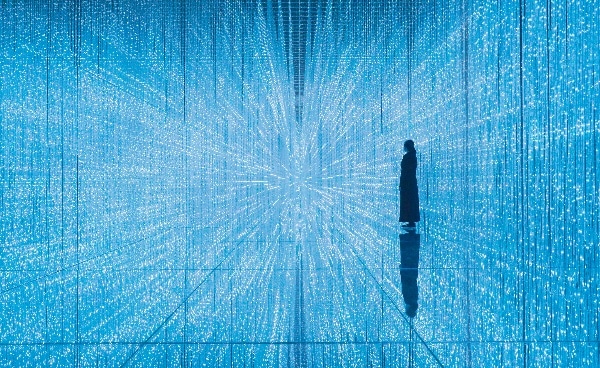 Crystal Universe(크리스탈 유니버스)