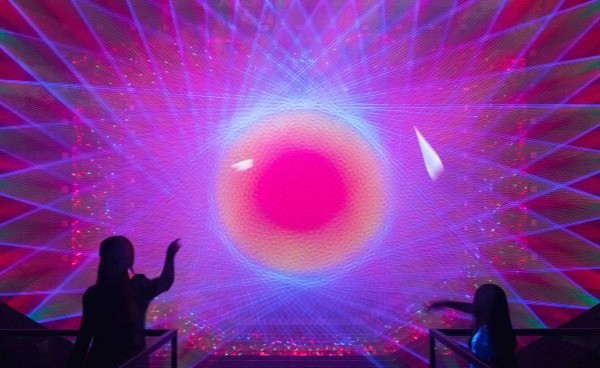 Future World: 예술과 과학의 만남 전시