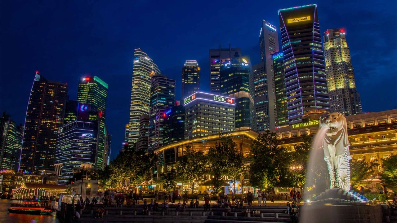 Outdoor activities and a list of things to do near Marina Bay Sands