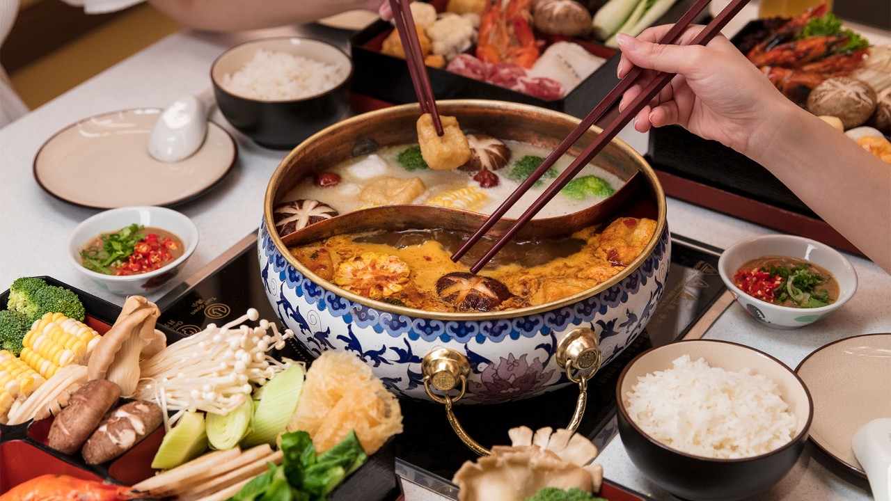 Duo steamboat at Fatt Choi, a casual dining restaurant in Singapore